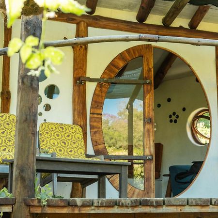 Half Moon Hollow Eco Cottage Моссел-Бей Экстерьер фото
