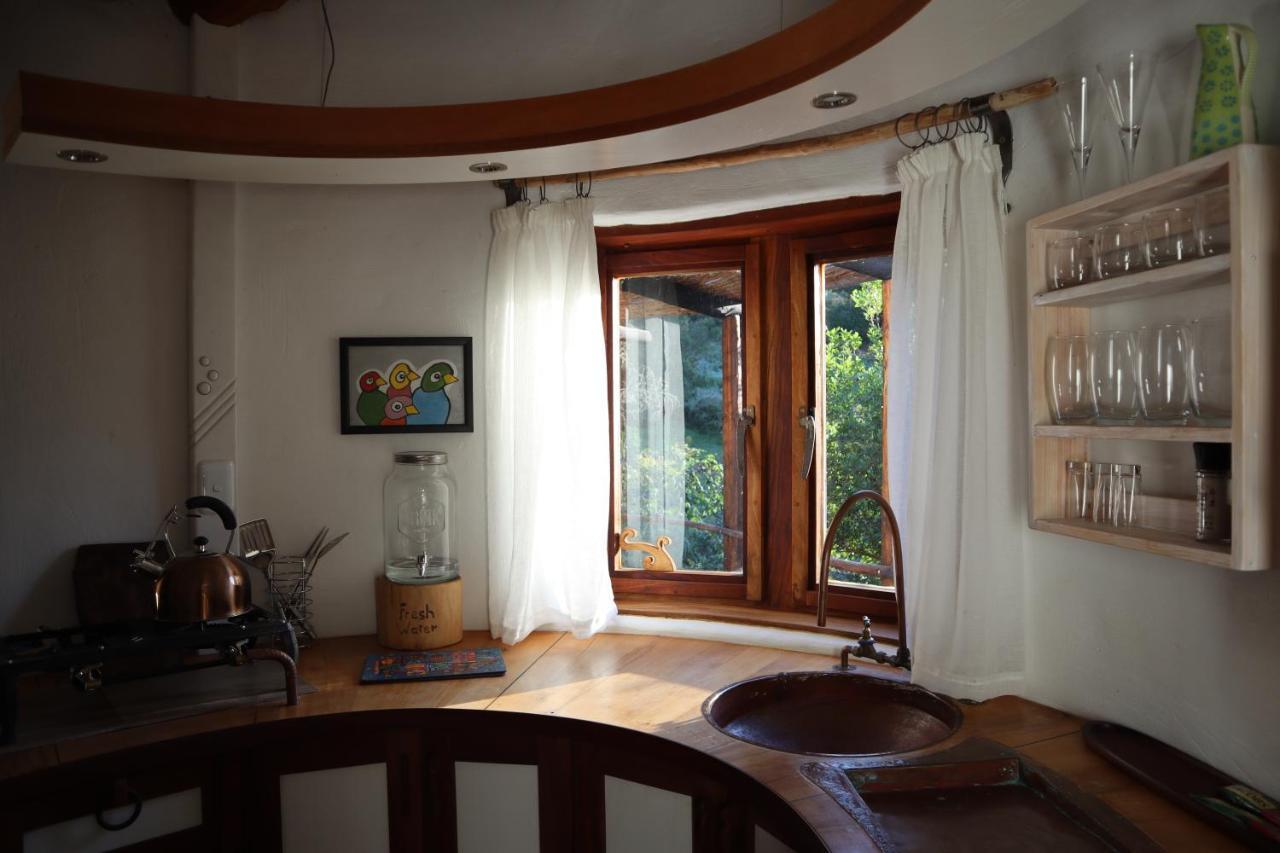 Half Moon Hollow Eco Cottage Моссел-Бей Экстерьер фото